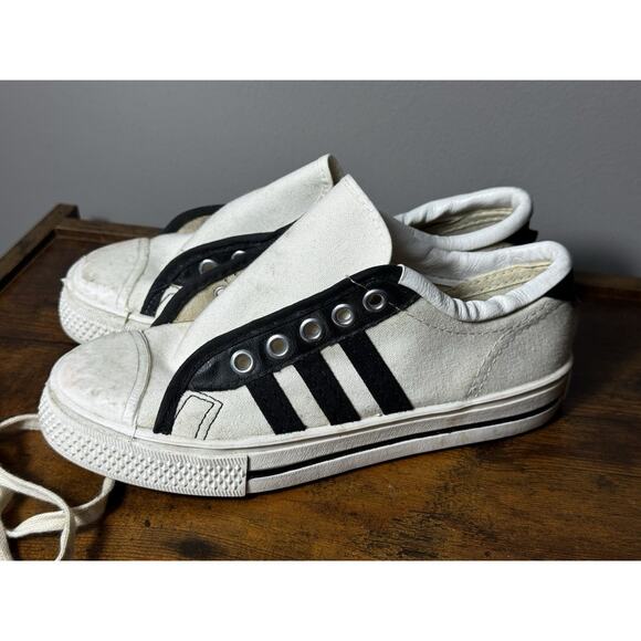 VTG 60s Converse Chuck Taylor Canvas Sneakers Made in USA Size 1.5 Rare 3 Stripe - Picture 3 of 6